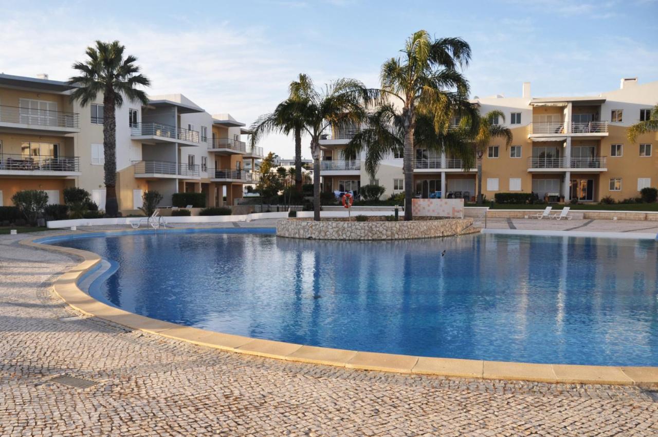 Sea And Pool At Vila Da Praia Алвор Экстерьер фото